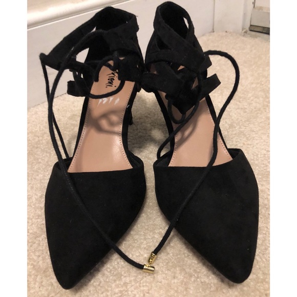 fioni black heels